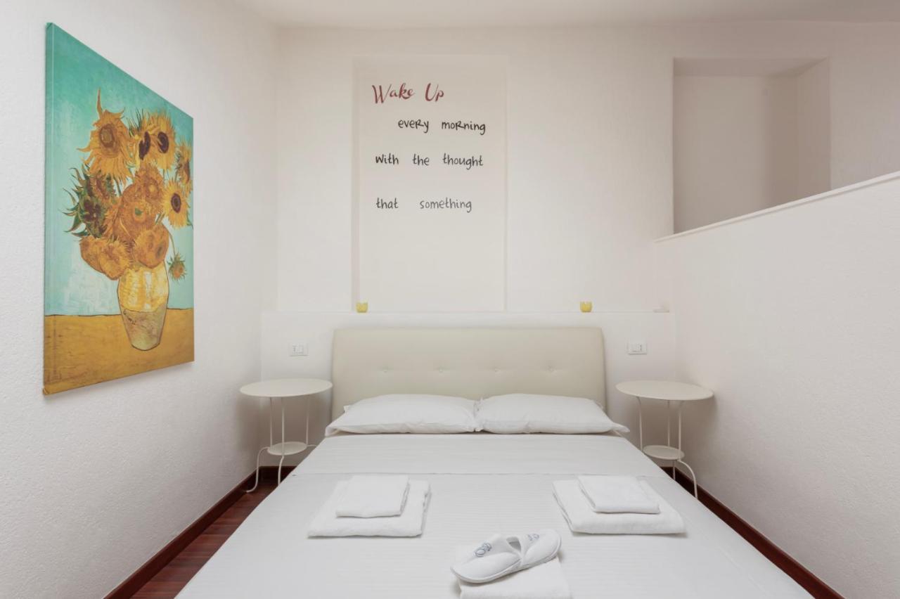 1 Bedroom Apt - Duomo 4 Milaan Buitenkant foto